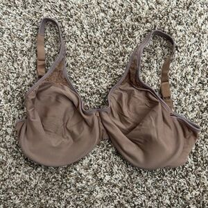 Women's Tan Underwire Minimizer Bra
